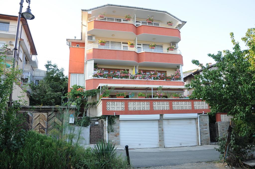 Hotel Babeva Sveti Vlas Exterior photo
